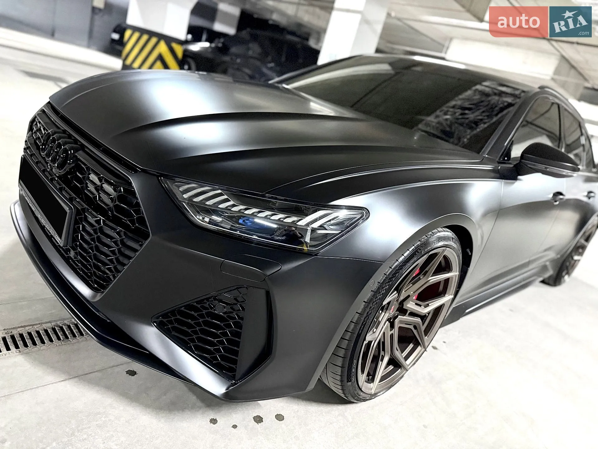 2025 Audi RS6 - мініатюра 4