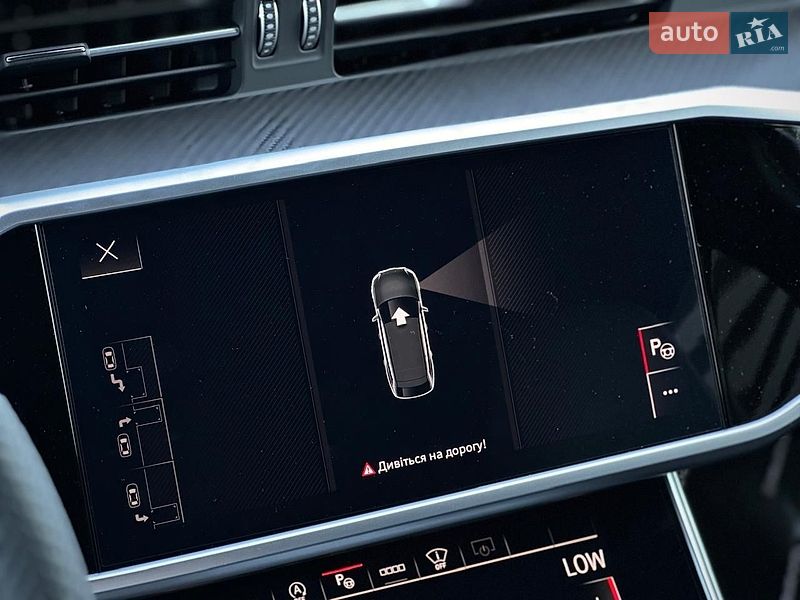 Универсал Audi RS6 2025 в Киеве