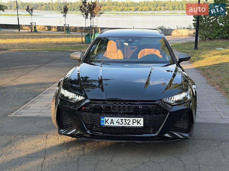 Универсал Audi RS6 2025 в Киеве