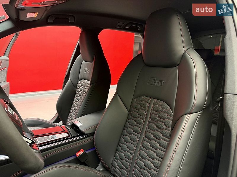 Універсал Audi RS6 2025 в Києві