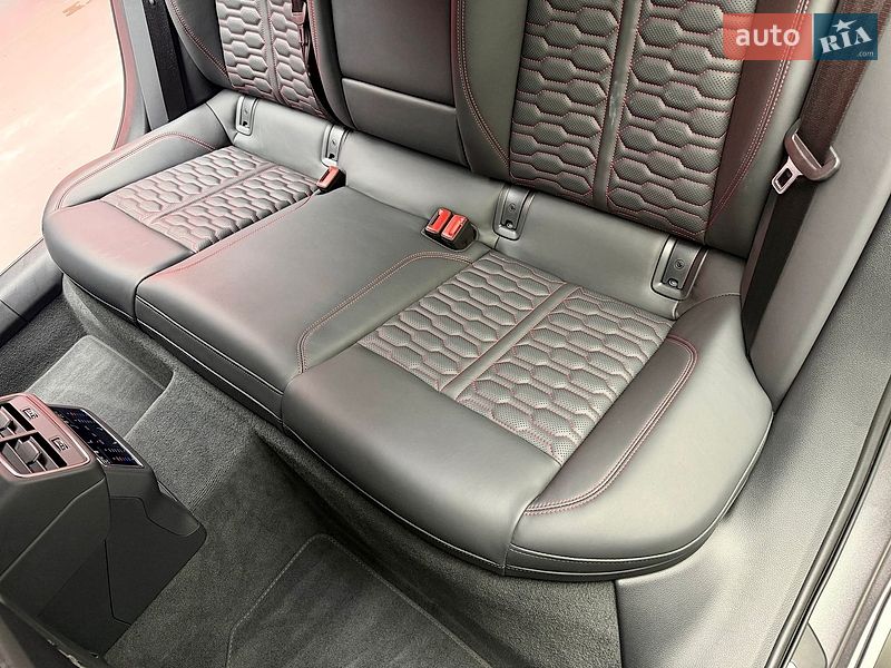Універсал Audi RS6 2025 в Києві