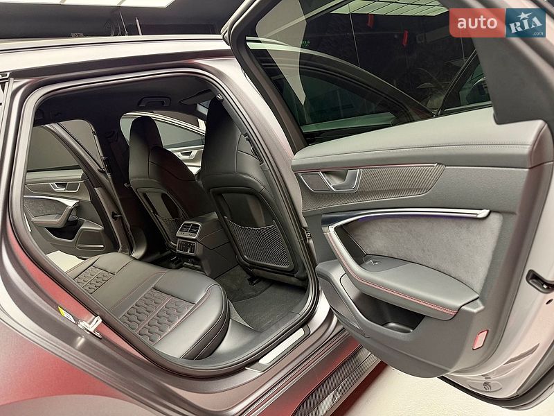 Універсал Audi RS6 2025 в Києві