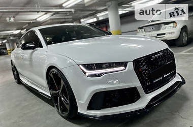 Седан Audi RS7 Sportback 2015 в Киеве