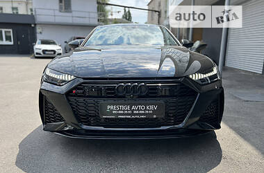 Лифтбек Audi RS7 Sportback 2021 в 