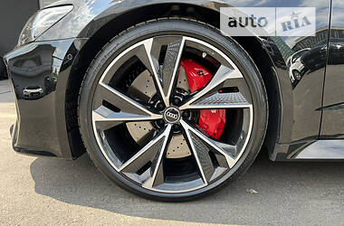 Лифтбек Audi RS7 Sportback 2021 в 