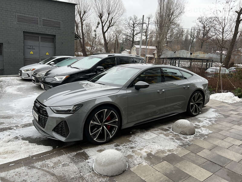 Лифтбек Audi RS7 Sportback 2021 в Киеве