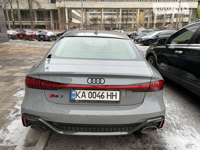 Лифтбек Audi RS7 Sportback 2021 в Киеве