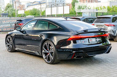 Ліфтбек Audi RS7 Sportback 2021 в 