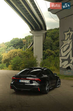 Лифтбек Audi RS7 Sportback 2021 в 