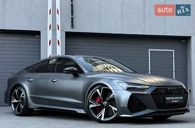 Лифтбек Audi RS7 Sportback 2021 в 
