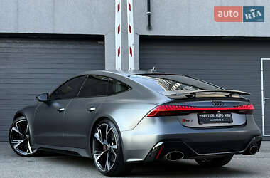 Лифтбек Audi RS7 Sportback 2021 в 