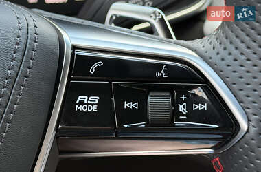 Лифтбек Audi RS7 Sportback 2021 в 