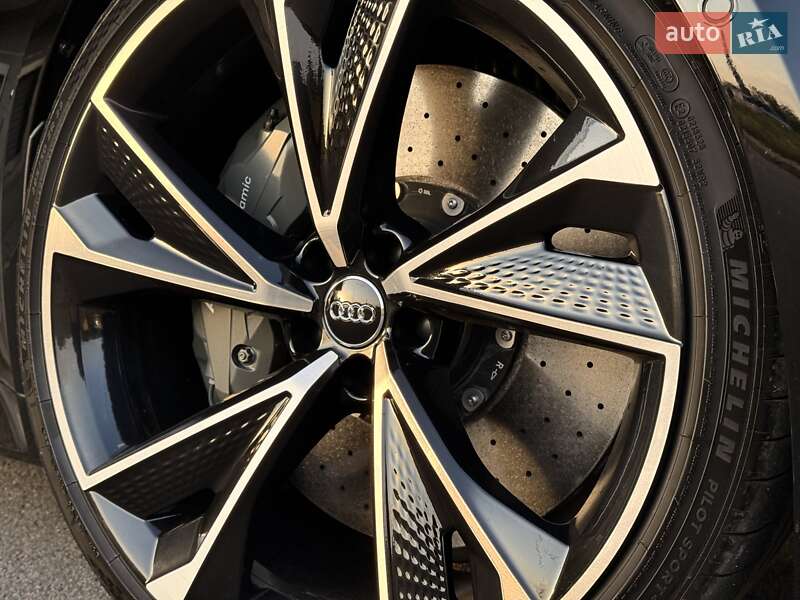 Лифтбек Audi RS7 Sportback 2020 в Киеве