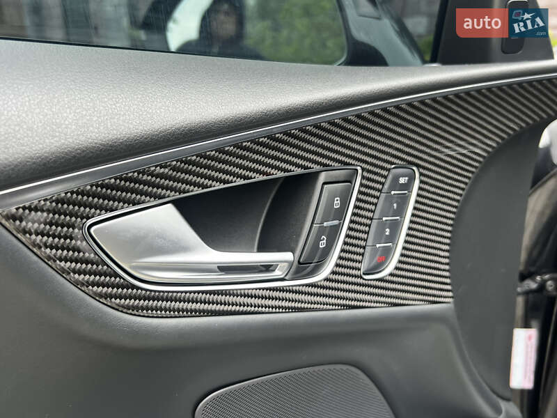 Ліфтбек Audi RS7 Sportback 2014 в Черкасах фото 30 Ліфтбек Audi RS7 Sportback 2014 в Черкасах