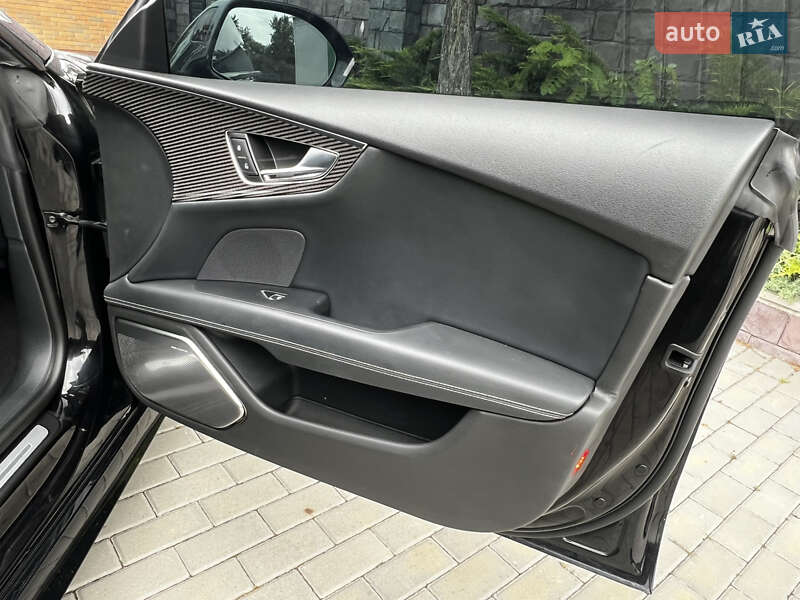 Ліфтбек Audi RS7 Sportback 2014 в Черкасах фото 59 Ліфтбек Audi RS7 Sportback 2014 в Черкасах