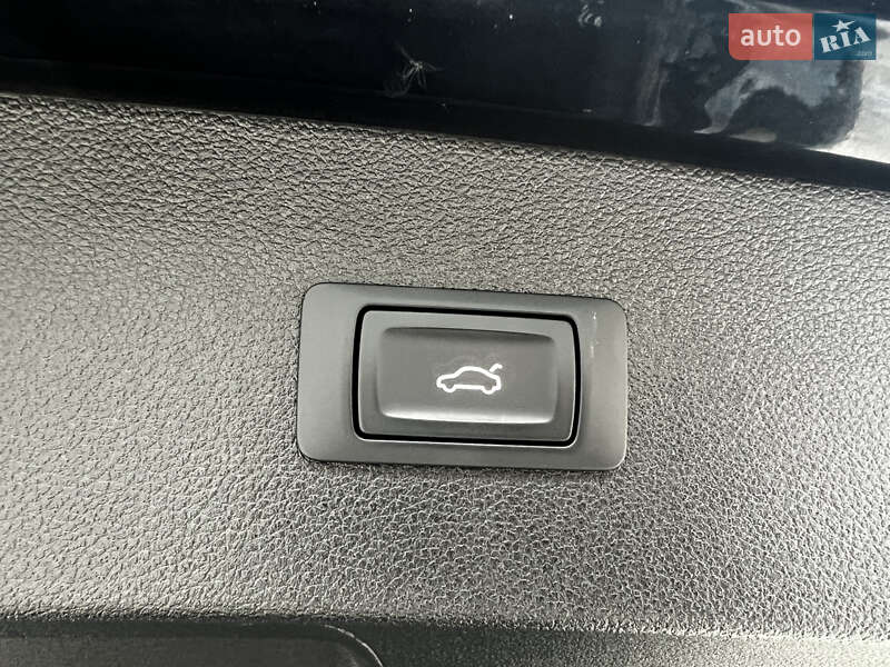 Ліфтбек Audi RS7 Sportback 2014 в Черкасах фото 64 Ліфтбек Audi RS7 Sportback 2014 в Черкасах