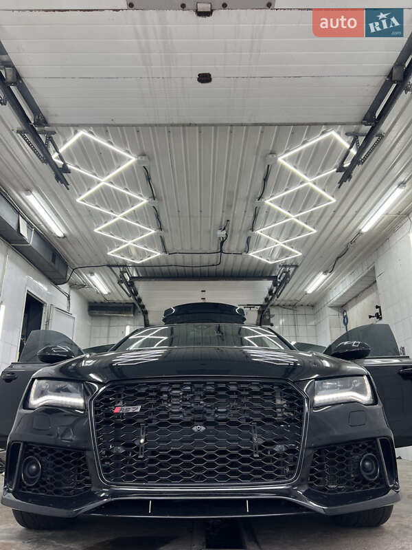 Ліфтбек Audi RS7 Sportback 2014 в Черкасах фото 81 Ліфтбек Audi RS7 Sportback 2014 в Черкасах