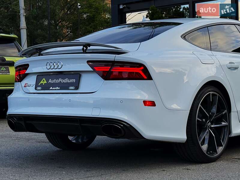 Лифтбек Audi RS7 Sportback 2016 в Киеве фото 22 Лифтбек Audi RS7 Sportback 2016 в Киеве