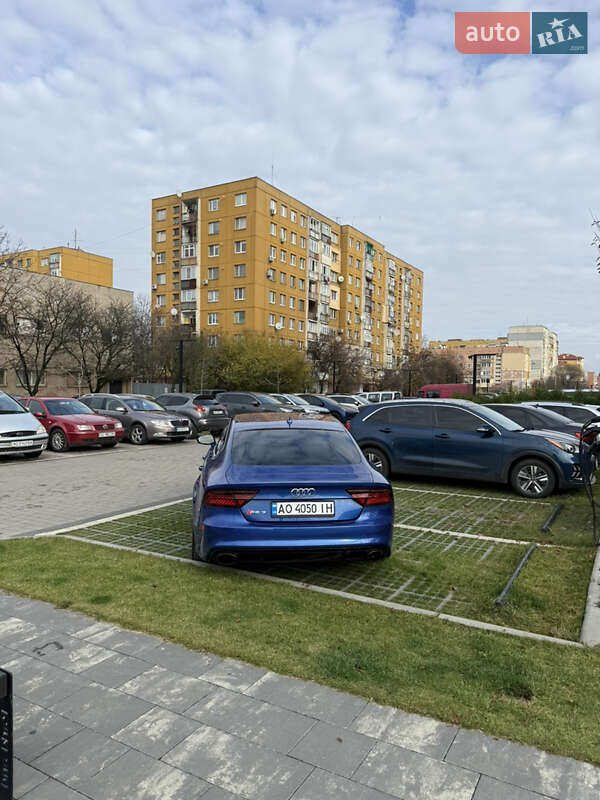 Лифтбек Audi RS7 Sportback 2016 в Ужгороде