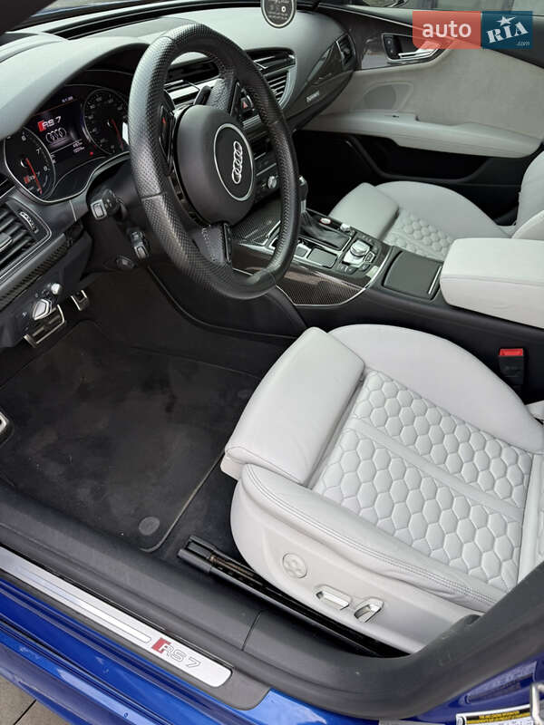 Лифтбек Audi RS7 Sportback 2016 в Ужгороде