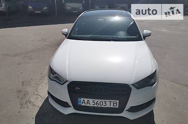 Седан Audi S3 2016 в Киеве