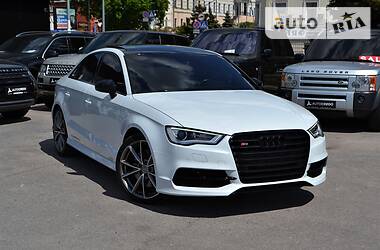 Седан Audi S3 2016 в Харькове