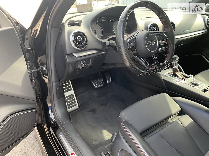 Седан Audi S3 2015 в Запорожье
