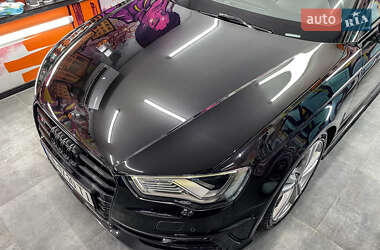Хэтчбек Audi S3 2014 в 