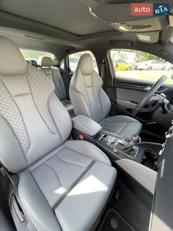 Седан Audi S3 2019 в Киеве фото 12 Седан Audi S3 2019 в Киеве