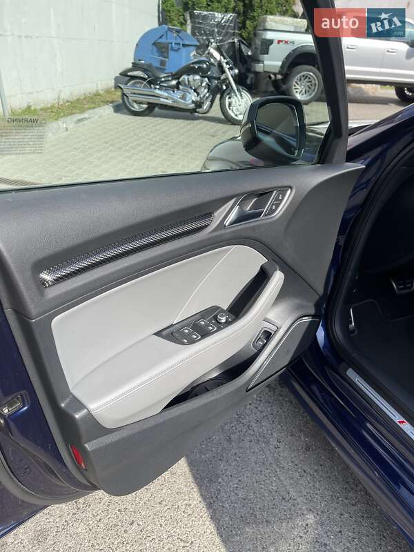 Седан Audi S3 2019 в Киеве фото 13 Седан Audi S3 2019 в Киеве