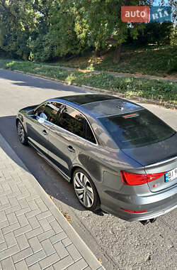 Седан Audi S3 2014 в Полтаве