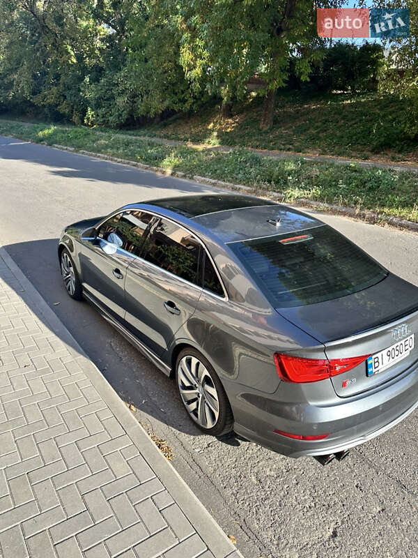 Седан Audi S3 2014 в Полтаве