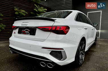 Седан Audi S3 2022 в Киеве