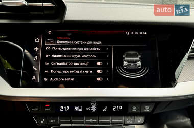 Седан Audi S3 2022 в Киеве