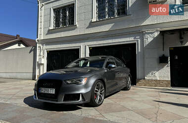 Седан Audi S3 2015 в 