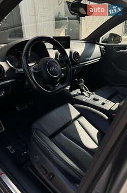 Седан Audi S3 2015 в 