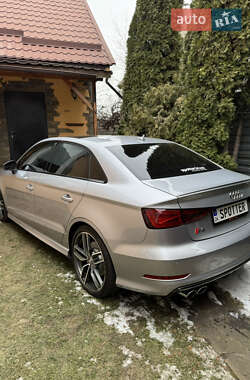 Седан Audi S3 2015 в Черкассах