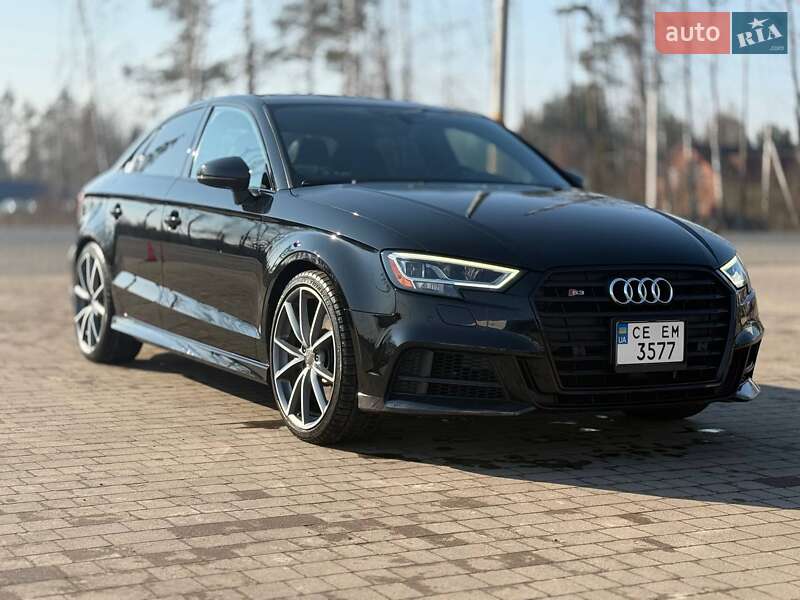 Седан Audi S3 2017 в Киеве