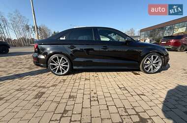 Седан Audi S3 2017 в Киеве