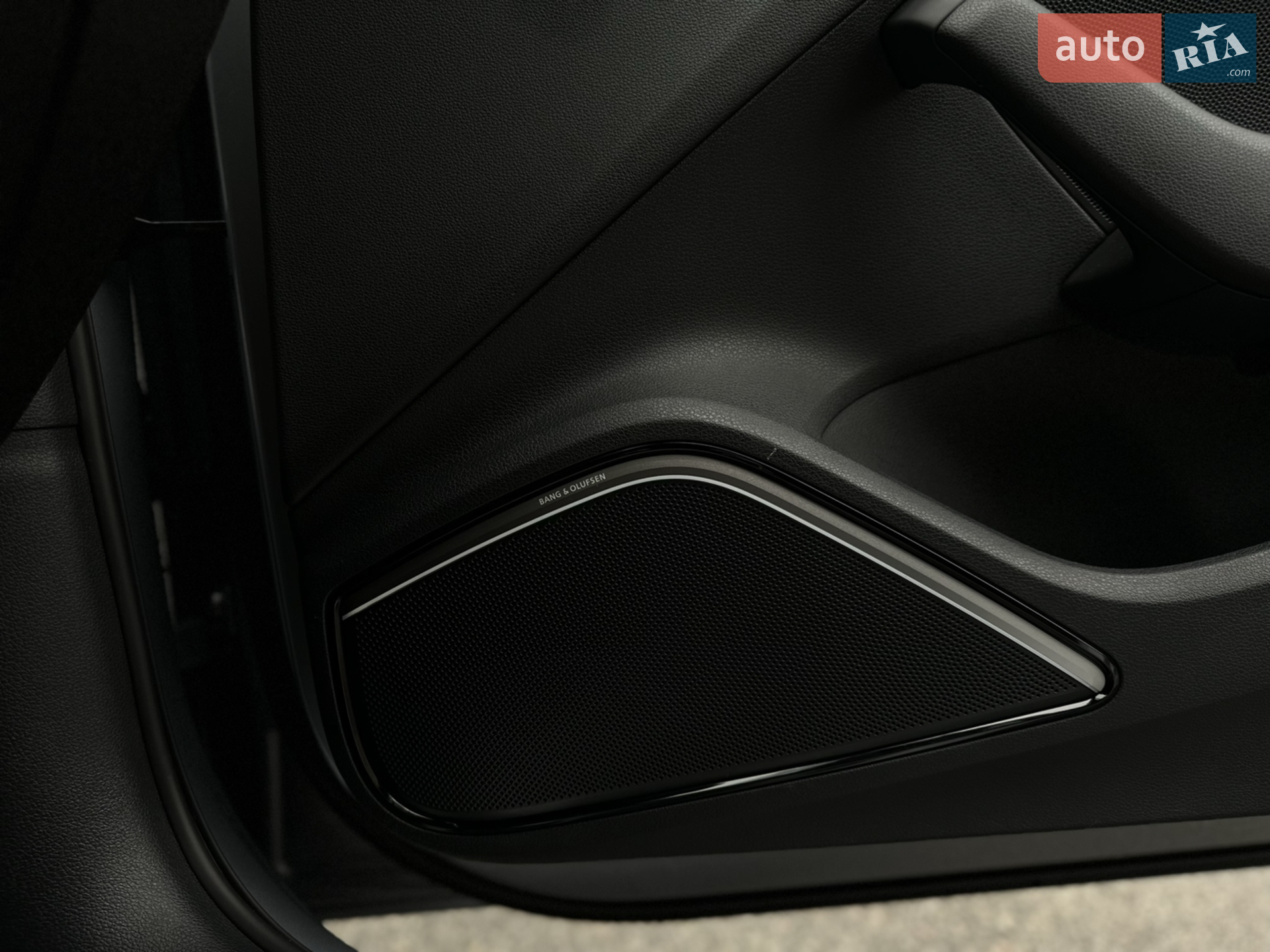 2016 Audi S3 - мініатюра 12