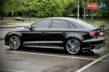 Седан Audi S3 2014 в 