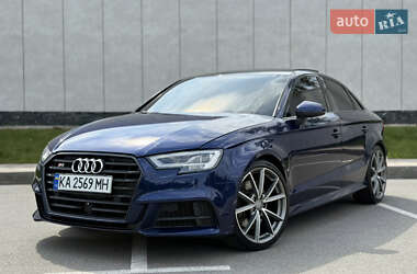 Седан Audi S3 2017 в 