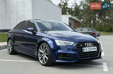 Седан Audi S3 2017 в 