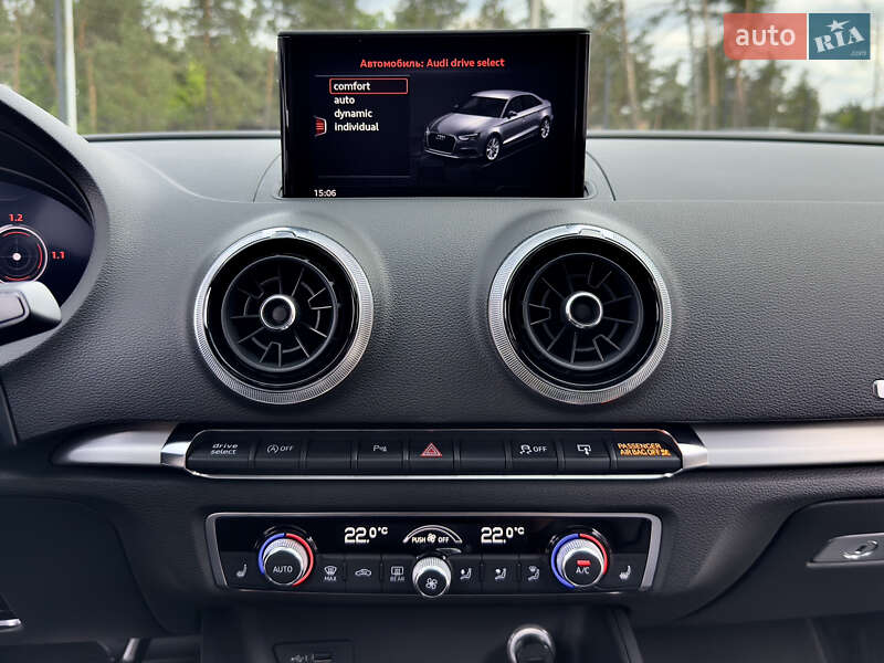 Седан Audi S3 2017 в Киеве