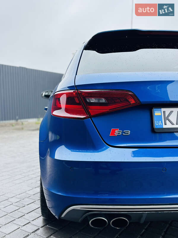 Хэтчбек Audi S3 2016 в Виннице