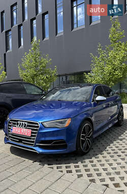 Седан Audi S3 2015 в Рівному