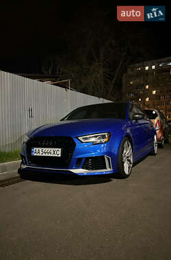 Седан Audi S3 2018 в Киеве