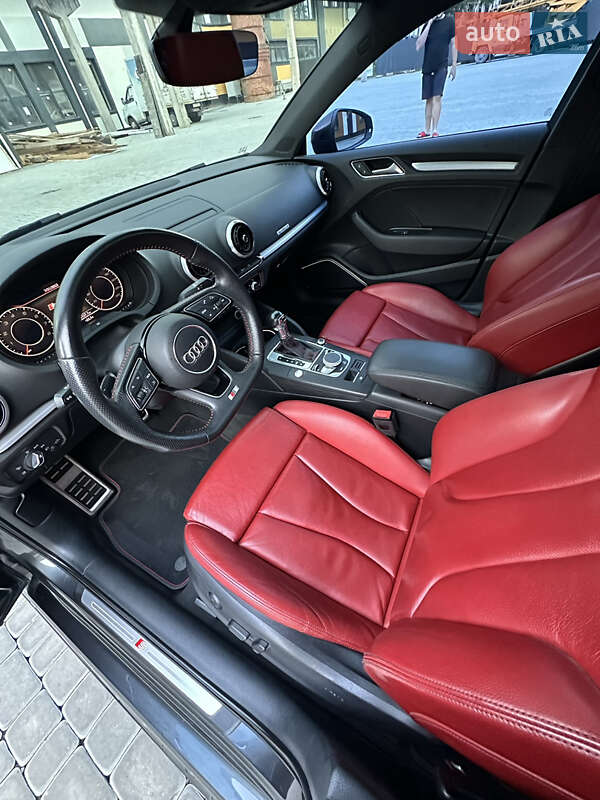 Седан Audi S3 2017 в Коломые