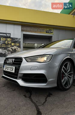 Седан Audi S3 2015 в 