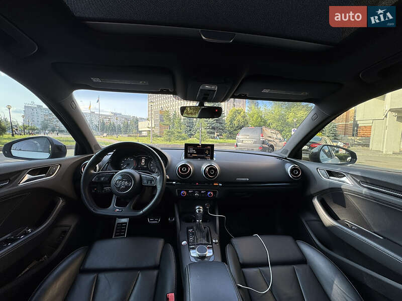 Седан Audi S3 2016 в Києві